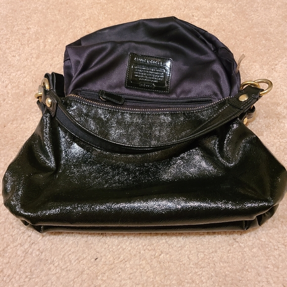 Coach poppy black liquid gloss purse - Picture 4 of 5